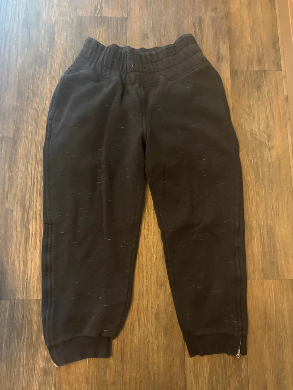 Adidas by Stella McCartney Women’s Black Fleece Sweatpants Capris w/Side Zippers - Picture 2 of 7